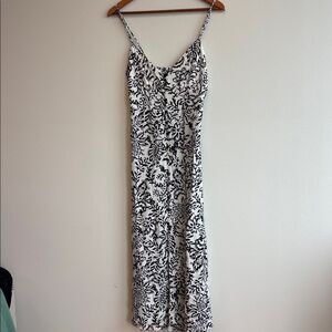 Zara Monochrome Patterned Dress